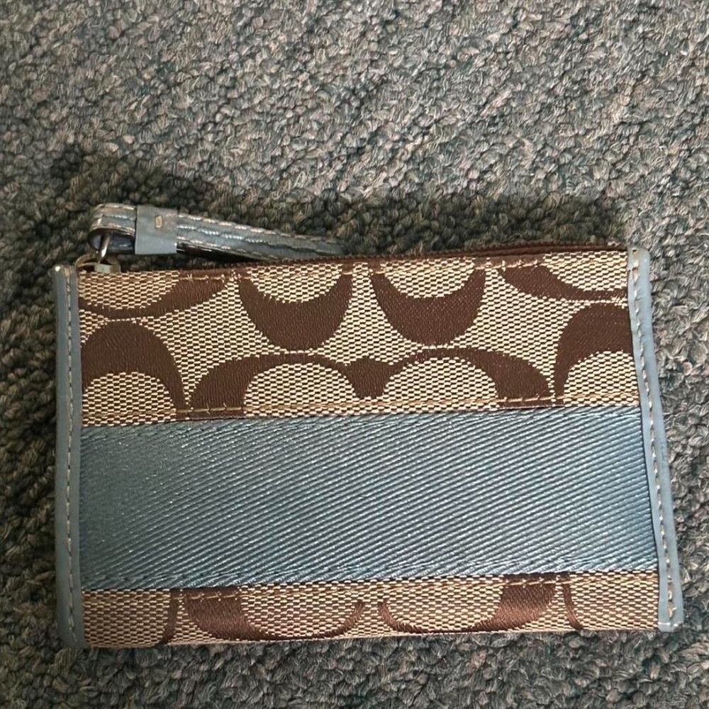 Coach id card holder pouch